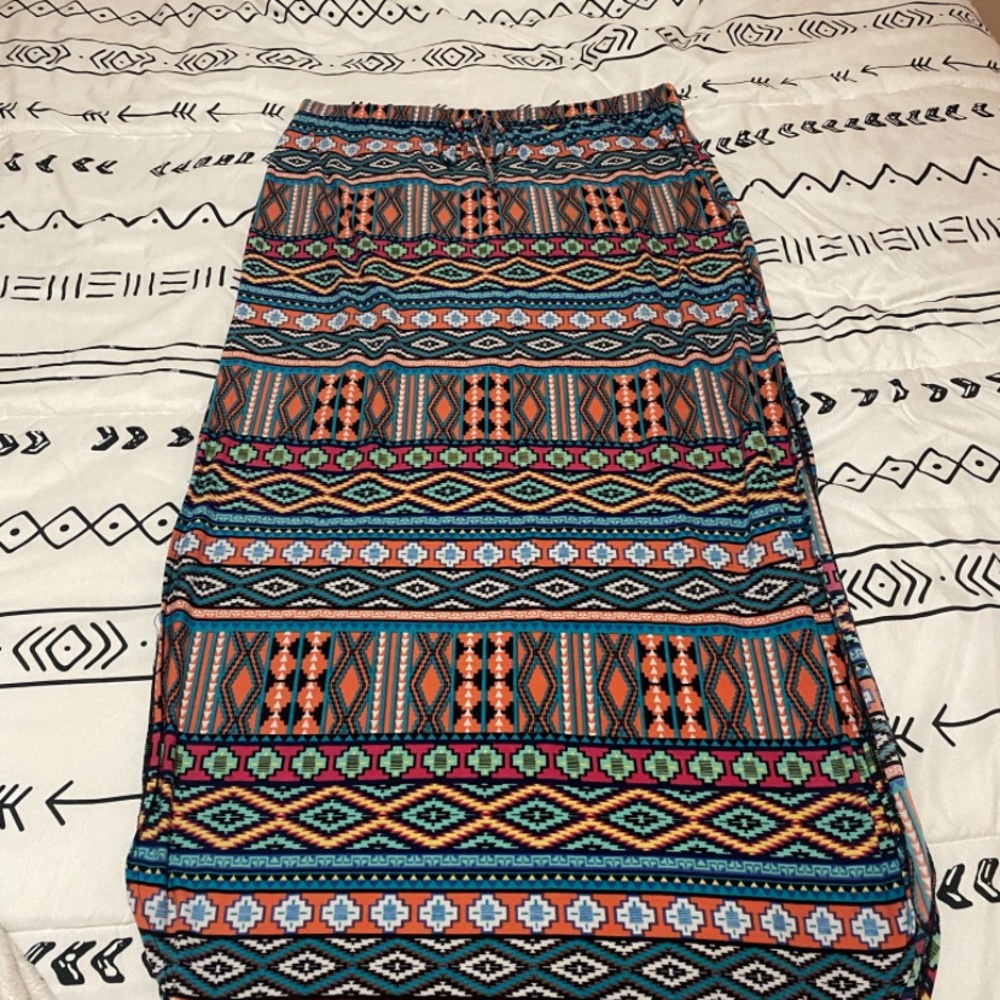 Maxi skirt